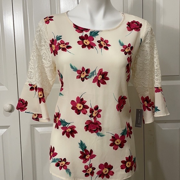 Van Heusen Blouse - Picture 1 of 5